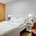 Docklands Waterfront Luxury *