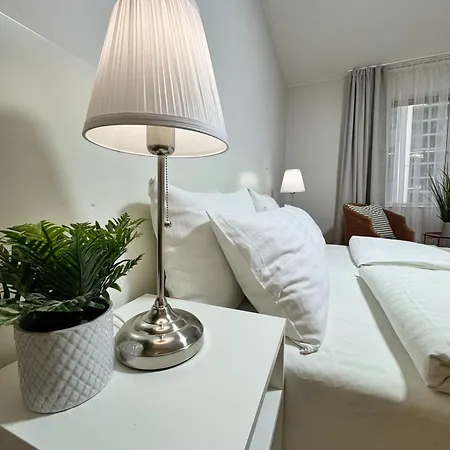 Docklands Waterfront Luxury