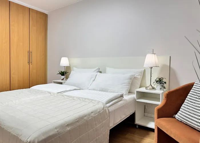 Docklands Waterfront Luxury *